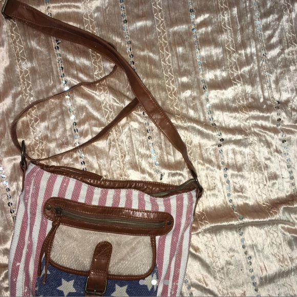 JCPenney hand bag - Picture 1 of 3